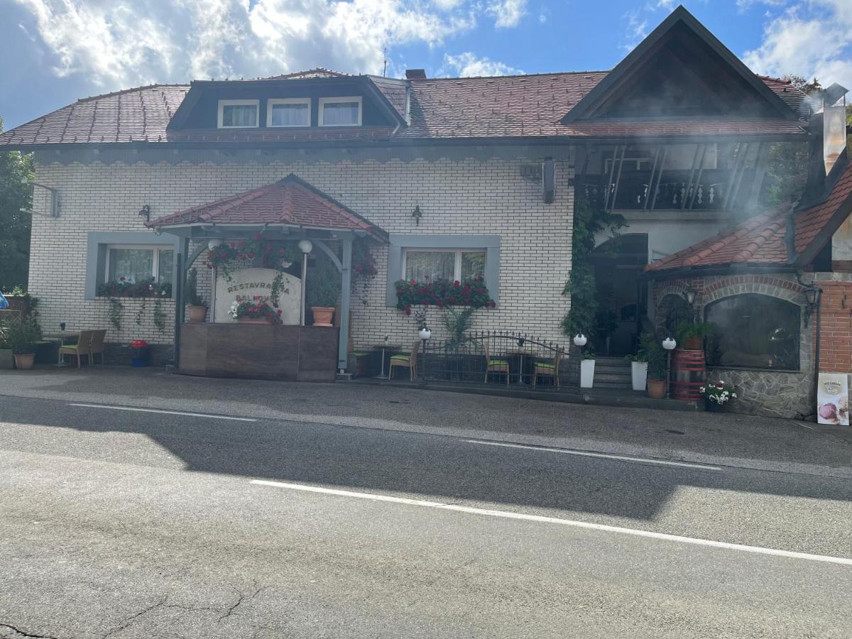 Rooms Balkovec Dragatuš المظهر الخارجي الصورة